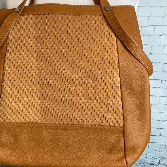 Christopher Kon Cognac Weaved Pebbled Leather Purse Over-The-Shoulder Bag Tote - Picture 7 of 16